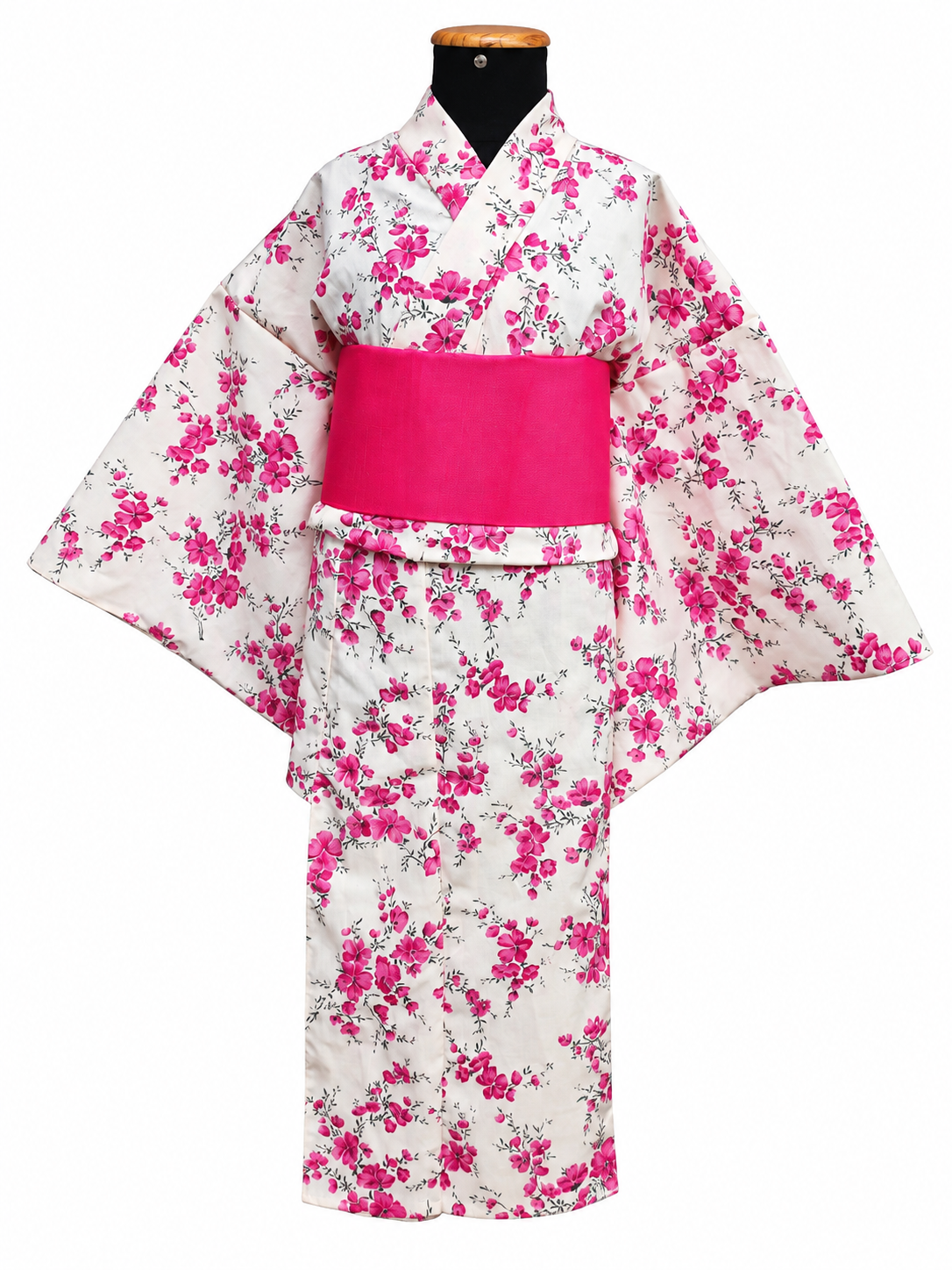 Yukata infantil branco com flores rosas